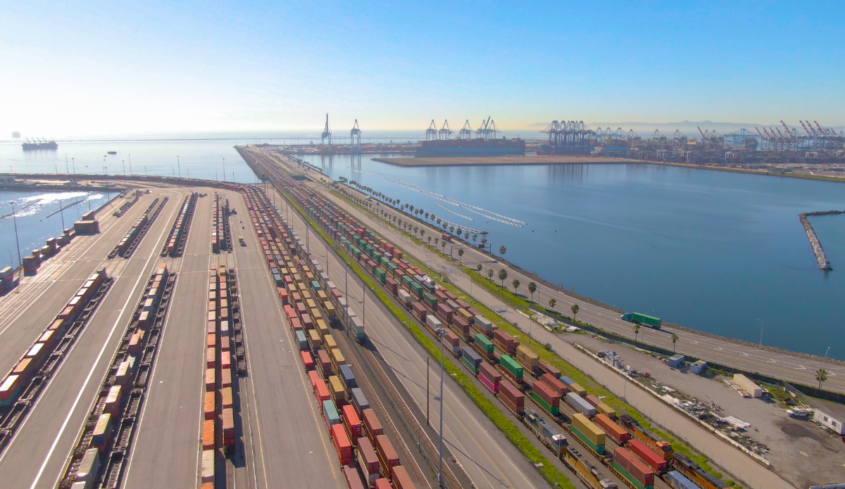 Industrial railway by the Port of Los Angeles.